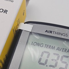 Airthings Corentium Home Digital Radon Detector open box air quaity monitor
