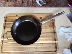 De Buyer 12.5″ PRO Carbon Steel Pan Stainless Handle, SEASONING SERVICE AVAIL