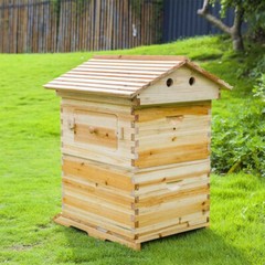 Wooden Beekeeping Beehive House Box + 7PCS Automatic Honey Bee Comb Hive Frame