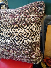 Handcrafted India 18″ X 18″ Pillow Interwoven geometric design zippered