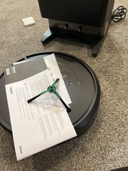 Roomba iRobot Vacuum Self Cleaning