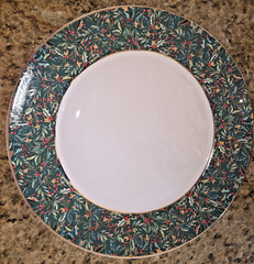 POTTERY BARN 12 DAYS OF CHRISTMAS STONEWARE CHARGER PLATE 14″