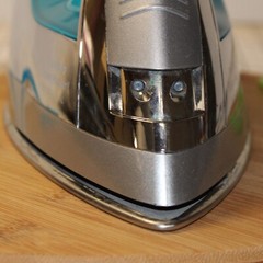 Sunbeam Turbo Steam Master Prof Iron Silver/Blue Model GCSBSP-201 Retractable Co