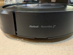 Roomba J7+ (Plus) Self-Emptying Robot Vacuum +Clean Base