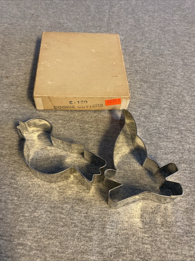 Rare Lot Of 2 New Blue Bird And Girl Scouts Club Metal Cookie Cutters In Box