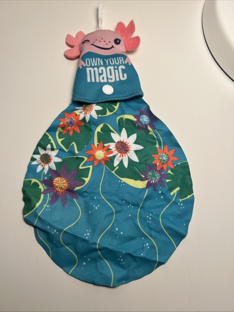Girl Scouts Axolotl Keychain Screen Cleaner Key Chain Lily Pad Wipe Pink Cloth