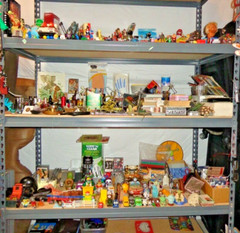 5 pound lot of New & Old Estate items- ** see details** bulk-K9K