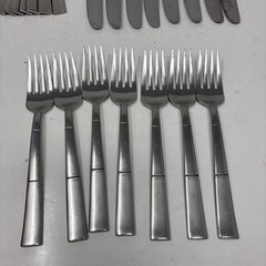 ONEIDA Echo Vietnam – 32 Pieces
