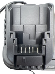 DEWALT 4 Amp Battery Charger 12V & 20V Volt MAX Li-Ion DCB1104 (OB)