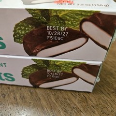 2-pack Thin Mints – Dark Chocolate Covered Peppermint Candy American Made Candy
