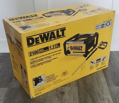 DEWALT 2100 PSI 1.2 GPM 13 AMP COLD WATER ELECTRIC PRESSURE WASHER BRAND NEW!
