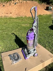 Dyson DC 14 ANIMAL Vacuum Cleaner Bagless WORKS + NEW HOSE + ALL ATTACHMENTS