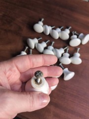 VTG, Classic White Round Ceramic Design Knob Handle Lot Of 22