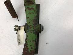 JOHN DEERE 1964 110 FRONT AXLE AM30370 AM30010 AM30011