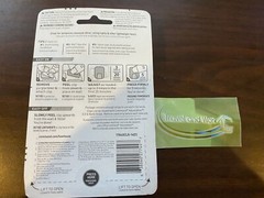 *New 3M Command 17840CLR-14ES Adjustables Small Clips, Clear, 0.5 Lb, Pack of 14