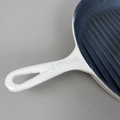 Le Creuset 30 Cast Iron Enamel 12″ Round Grill Pan Double Spout Skillet White