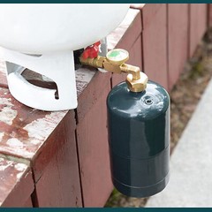 1lb to 20lb tank Propane Refill Elbow Adapter with Gauge + ON-Off Control Valve