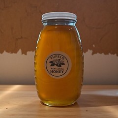 Raw Organic Honey from Florida Tupelo Honey