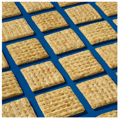 Triscuit Original Whole Grain Wheat Crackers, Vegan Crackers, Healthy Snacks, Fa