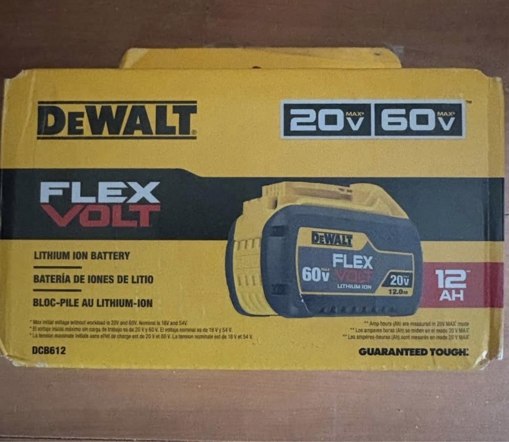 NEW Genuine DEWALT DCB612 20v/60v Max FLEXVOLT 12Ah Li-Ion Battery RETAIL BOX