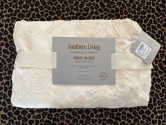 New ~ Southern Living 58 in. Christmas Tree Skirt White Velvet NWT $110