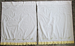 Pair Window Curtain Panel White Yellow Gingham Daisy Floral Farm Country 28×36