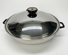 Classica Temp Tone Stainless Steel 15” Wok w/Lid NICE