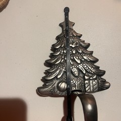 Grandeur Noel Cast Iron Silver Christmas Stocking Hanger Christmas Tree