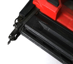Milwauke 2746-20 M18 FUEL 18 Gauge Brad Nailer + 5 Ah Battery & Charger