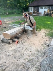Portable Chainsaw mill 24 Inches Planking Milling Bar Size 14 Inches to 24 In