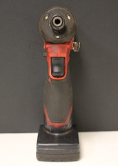 (RI1) Milwaukee 3453-20 M12 1/4″ Impact Driver (with Battery)