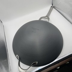 Calphalon 12” Hard Anodized Wok. Model 155. New W/ A Few Scratches See Pics