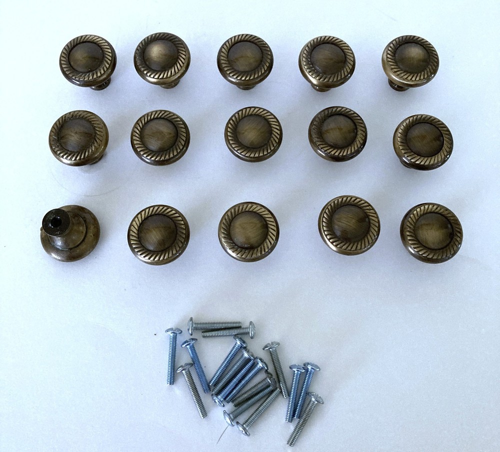Lot 15 Cabinet Knob Pulls Newport Solid Antique Brass Round Rope Preowned VGC