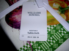 WILLIAMS SONOMA GARDEN VEGETABLE TABLECLOTH 100% COTTON 70X108 INCHES NEW W/TAGS
