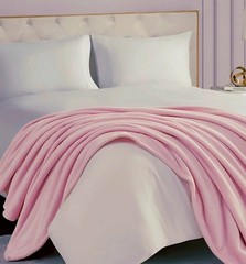 Juicy Couture Pink, Super Soft, Easy Care, Oversized Plush Throw, 50 x 70 inch