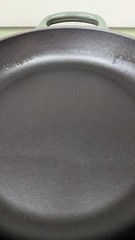 Le Creuset Signature 10.25in Cast Iron Enamel Skillet Fry Pan Gray