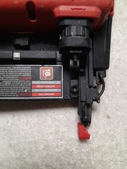Milwauke 2746-20 M18 FUEL 18 Gauge Brad Nailer -Functions 100%. Used.