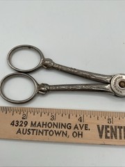 Clauss Garden Club Floral Shears Scissors 6.75 in Ornate Rose Handles Vintage