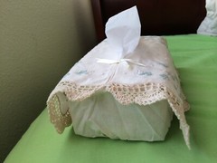 Vintage Handmade Crochet Lace Flower Emb 100%Cotton Tissue Box Cover White/Ivory