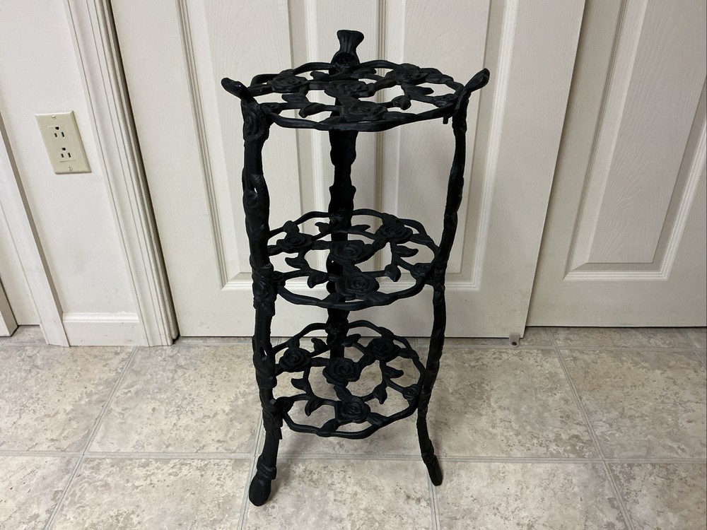 Vintage Victorian Cast Iron 3 Tier plant Stand 26.5”h Flat Black Rose Pattern