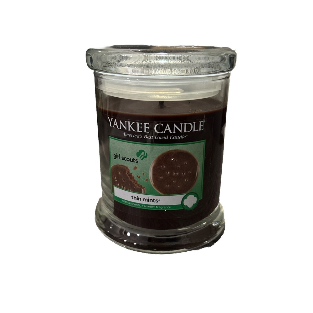 BRAND NEW RARE YANKEE CANDLE GIRL SCOUTS THIN MINTS COOKIE 8 OZ. JAR CANDLE