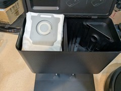 Roomba J7+ (Plus) Self-Emptying Robot Vacuum +Clean Base
