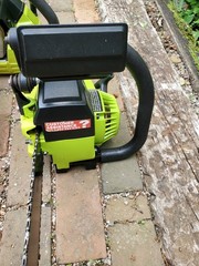 2 Poulan Chainsaws Pair Of Chain Saws Both Run