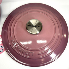 Le Creuset Cocotte Ronde 22cm Mauve Pink Enameled Cast Iron Silver Knob JPN New