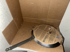De Buyer MINERAL B Carbon Steel 12” Crepe & Tortilla Pan Induction Ready