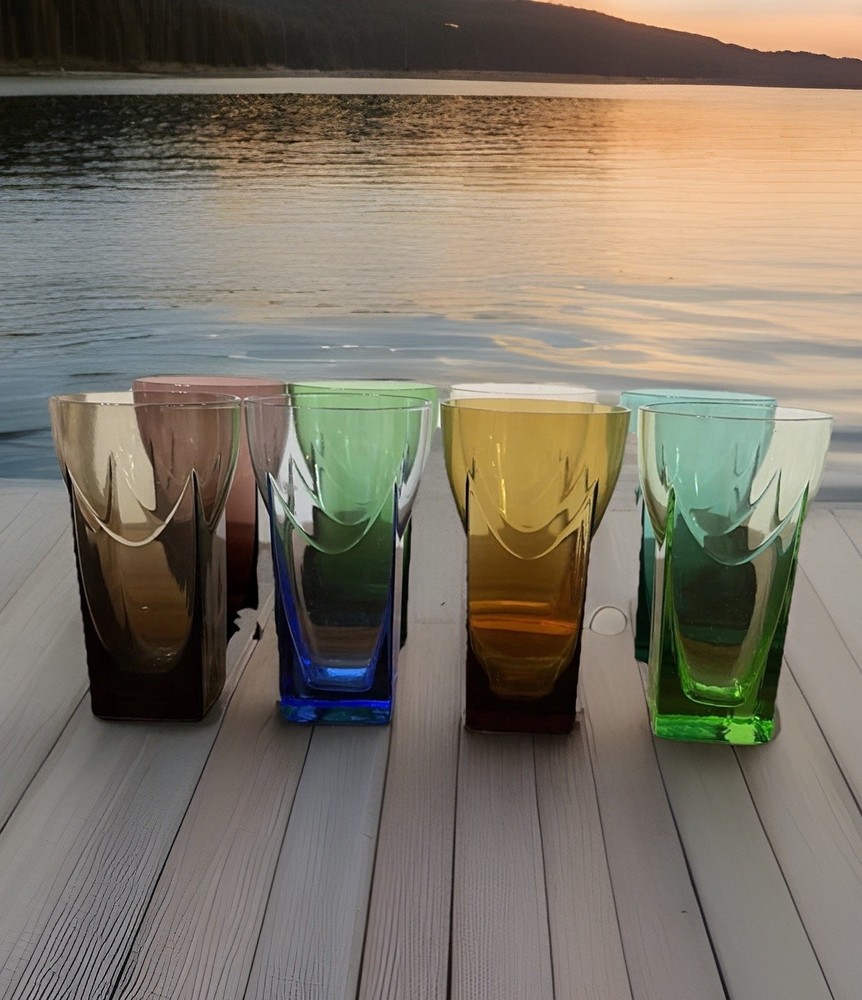 Mid-Century Modern Italian Art Glass Set Of Eight Wedge Base Barware MCM