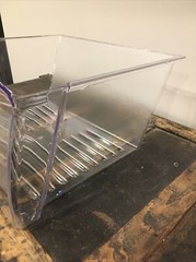 Crisper Pan Compatible with Whirlpool WRS322FDAW04 ED5LHAXWB00 IS25CFXTQ00 1093
