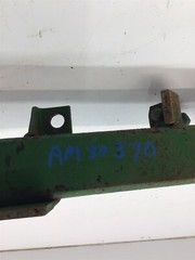 JOHN DEERE 1964 110 FRONT AXLE AM30370 AM30010 AM30011