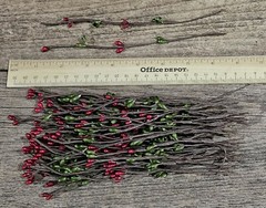 Set of 50 — Primitive 7″ Pip Berry RED and GREEN Branches for Crafting