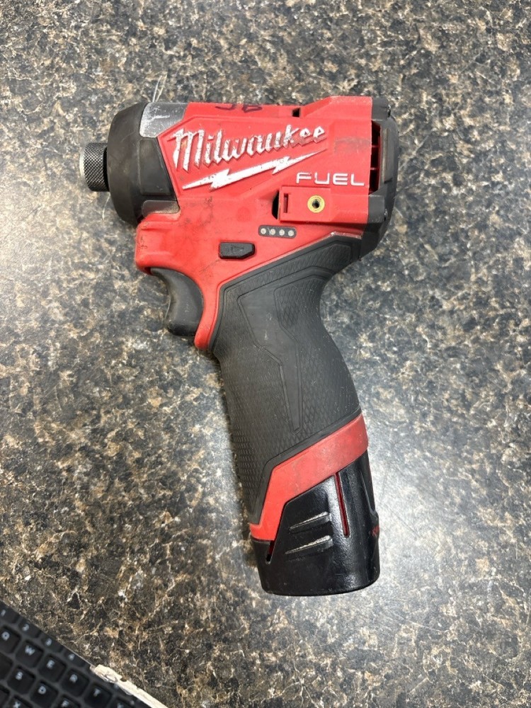Used MILWAUKEE 3453-20 12V M12 Cordless Impact Driver Tool+Bat Only (QUI005241)
